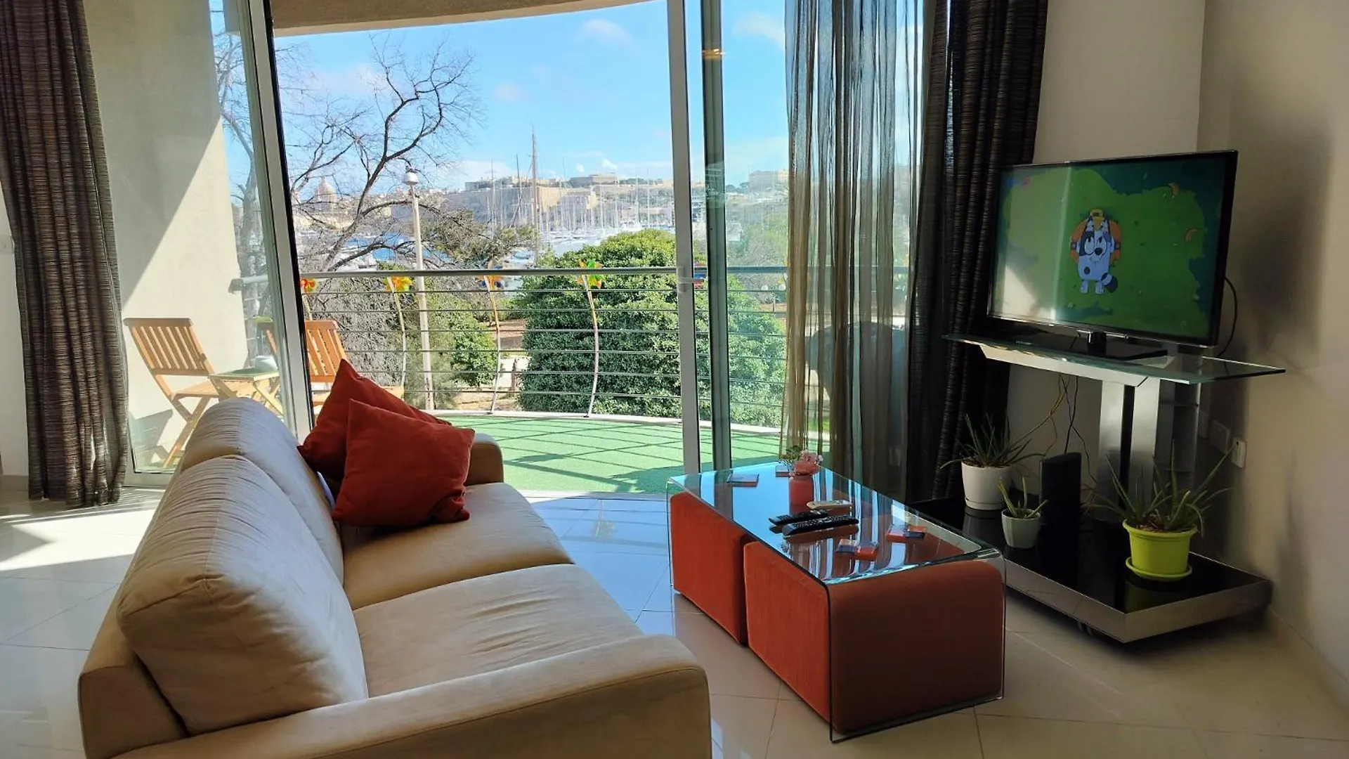 Stunning Seafront Apartment With Marina And Valletta Views In Malta Gzira Malta