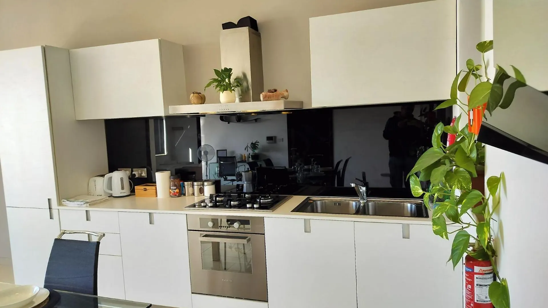 Gzira Stunning Seafront Apartment With Marina And Valletta Views In Malta 0*,  מלטה